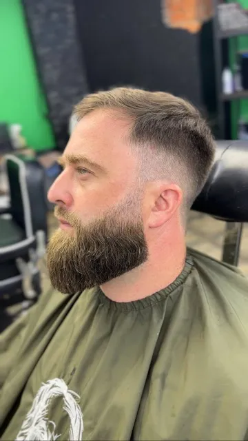 Длинная борода с фейдом