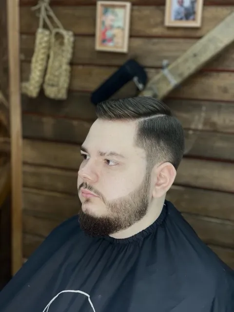 Классический сайд парт с бородой